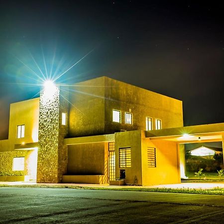 El Suto Apart Hotel San José de Chiquitos Екстериор снимка